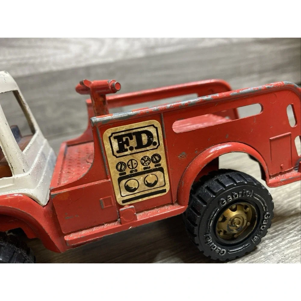 1975 Gabriel Antique TOY  Fire Truck‎
